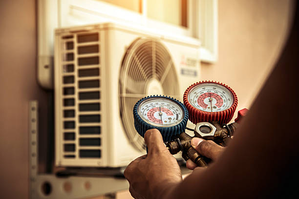 Professional Ac Installation technician working in Senoia, GA